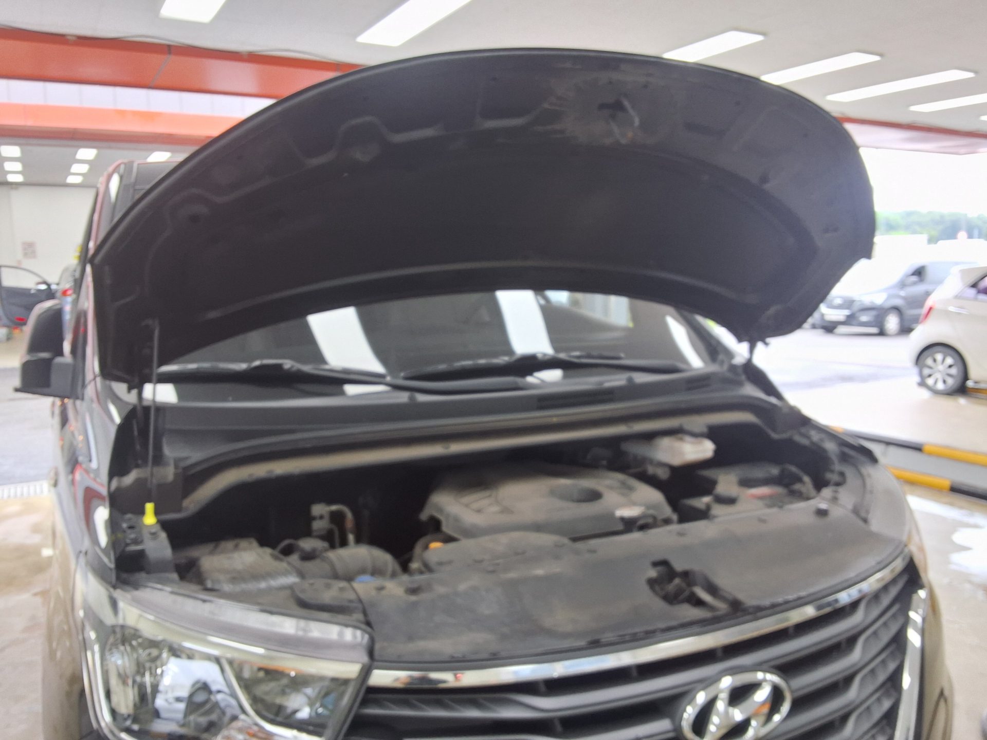2020 - hyundai grand starex