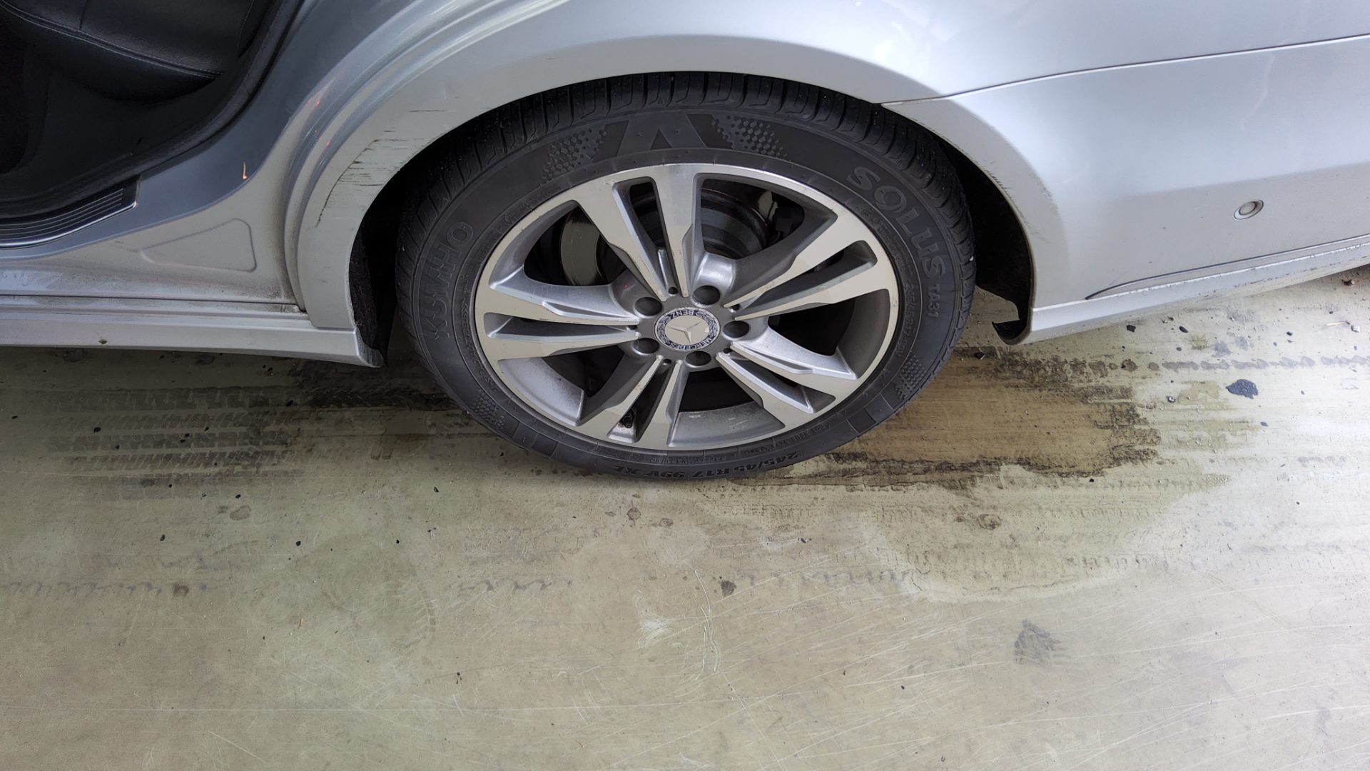 مرسيدس بنز E Class (4Th Gen) E220 Cdi Avantgarde 2015 E220