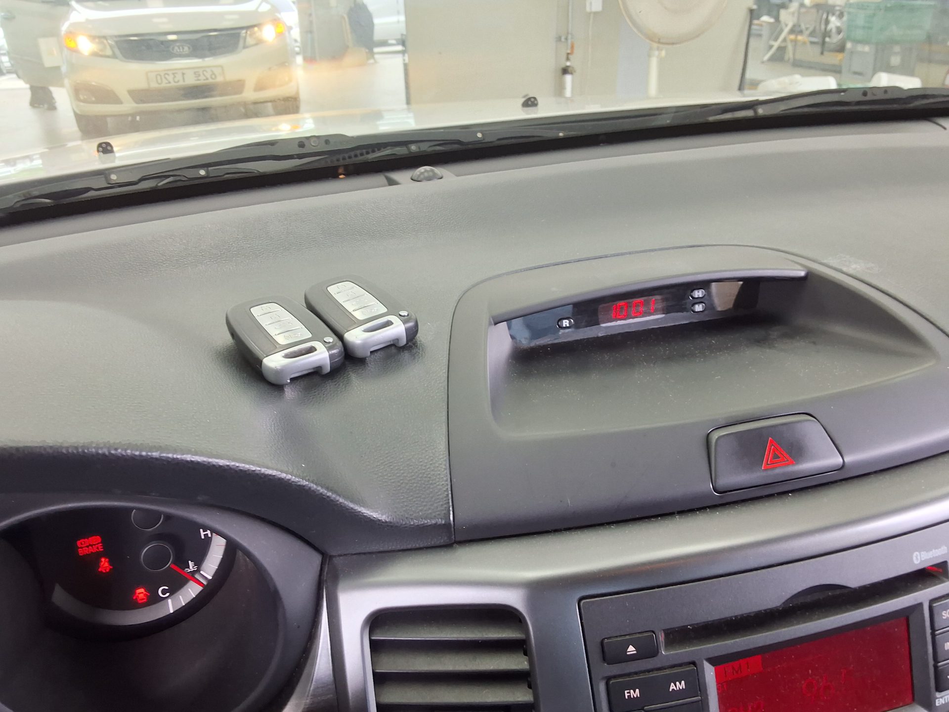 2010 - kia lotze