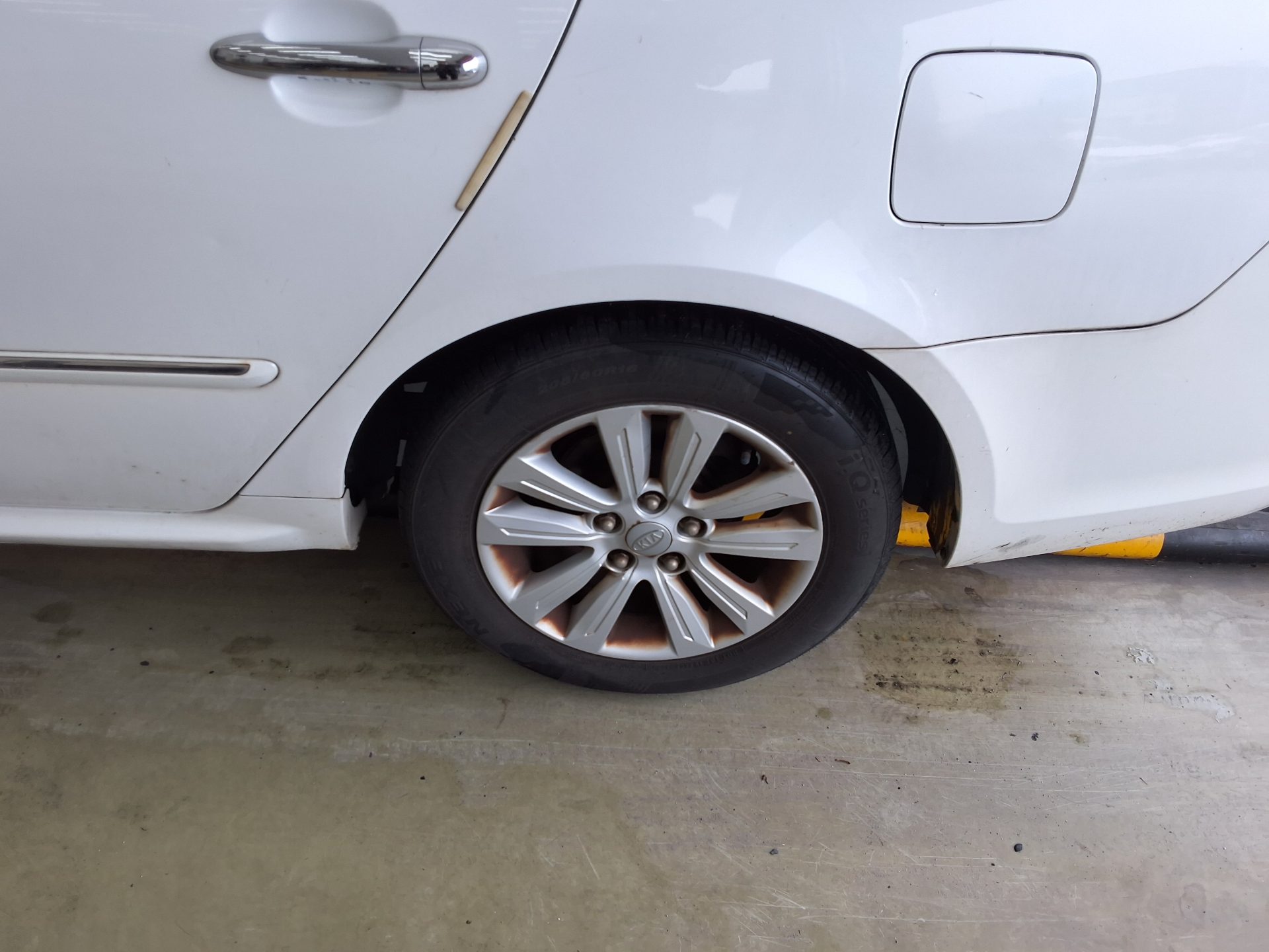 2010 - kia lotze