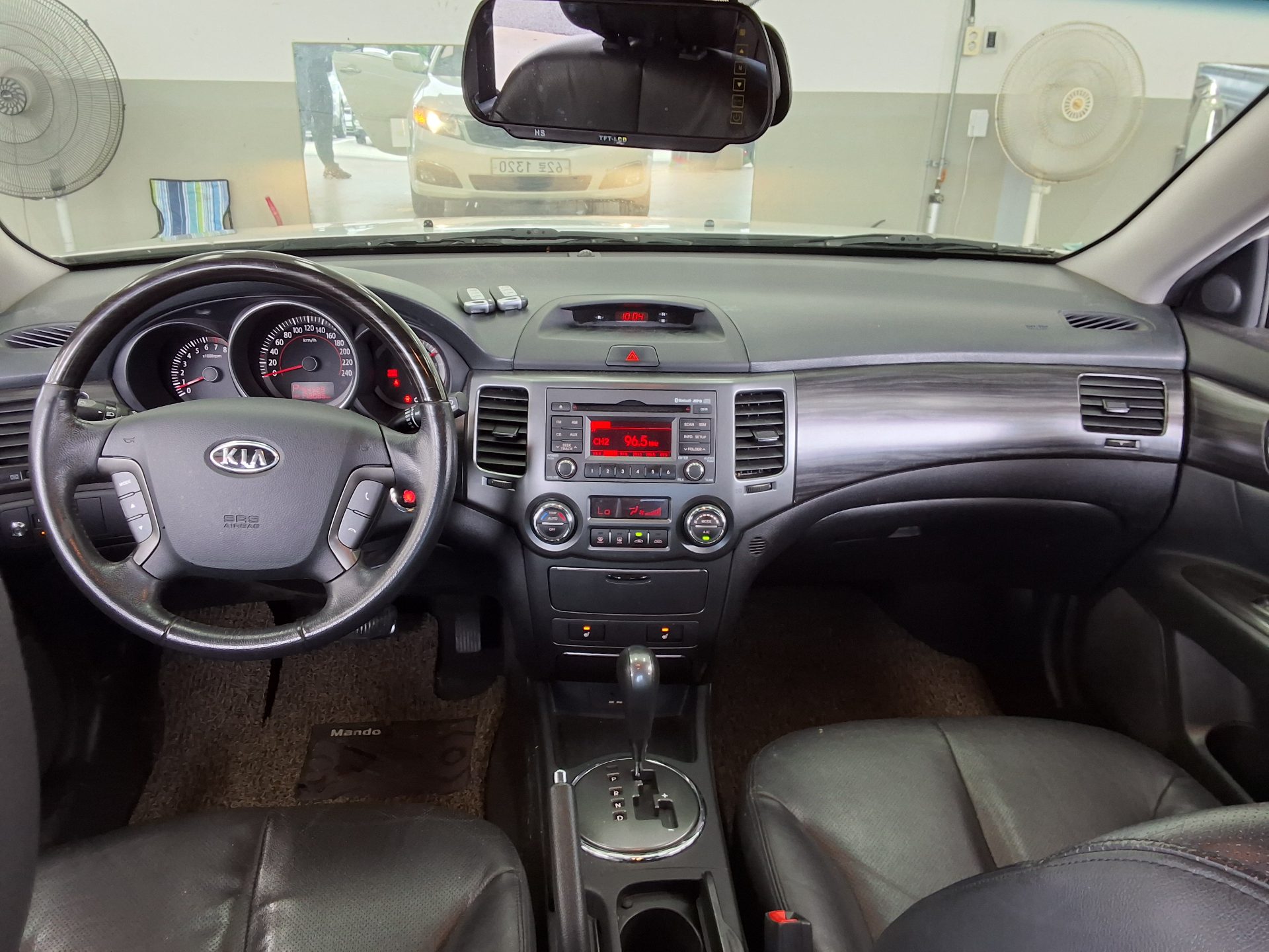 2010 - kia lotze