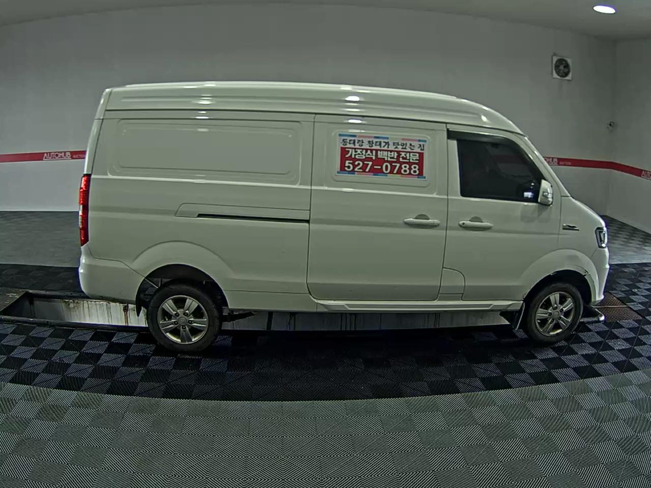 2023 - shin yuan (jeis mobility) et van