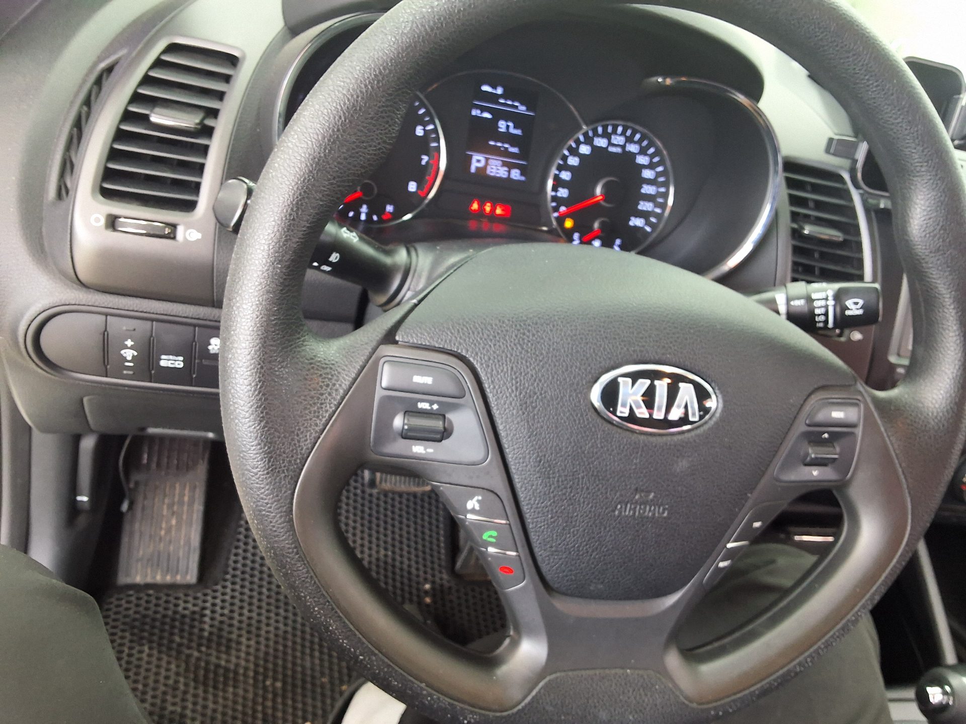 2015 - kia k3