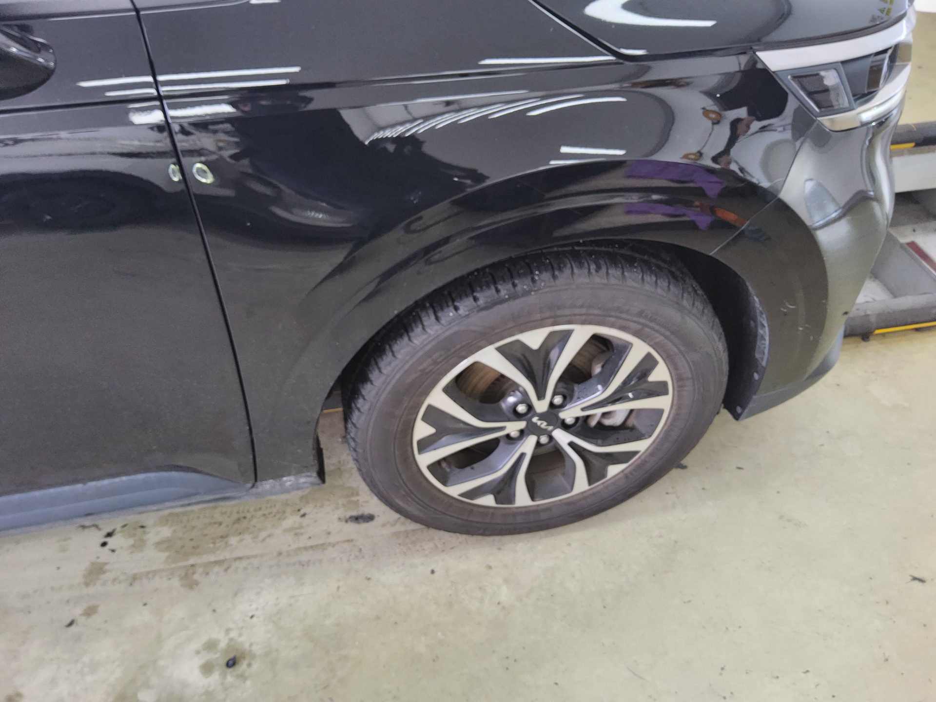 2023 - kia carnival