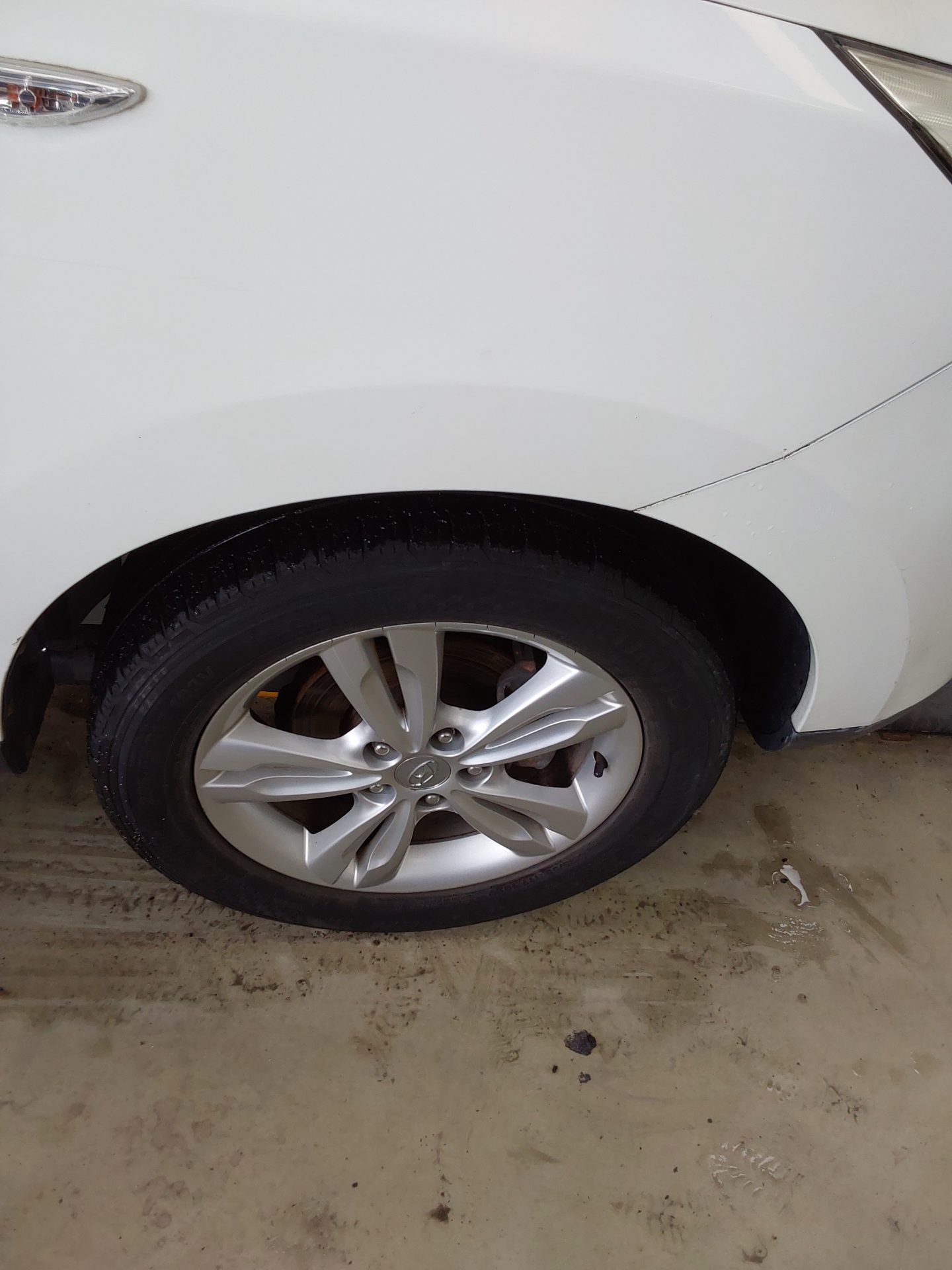 2010 - hyundai tucson