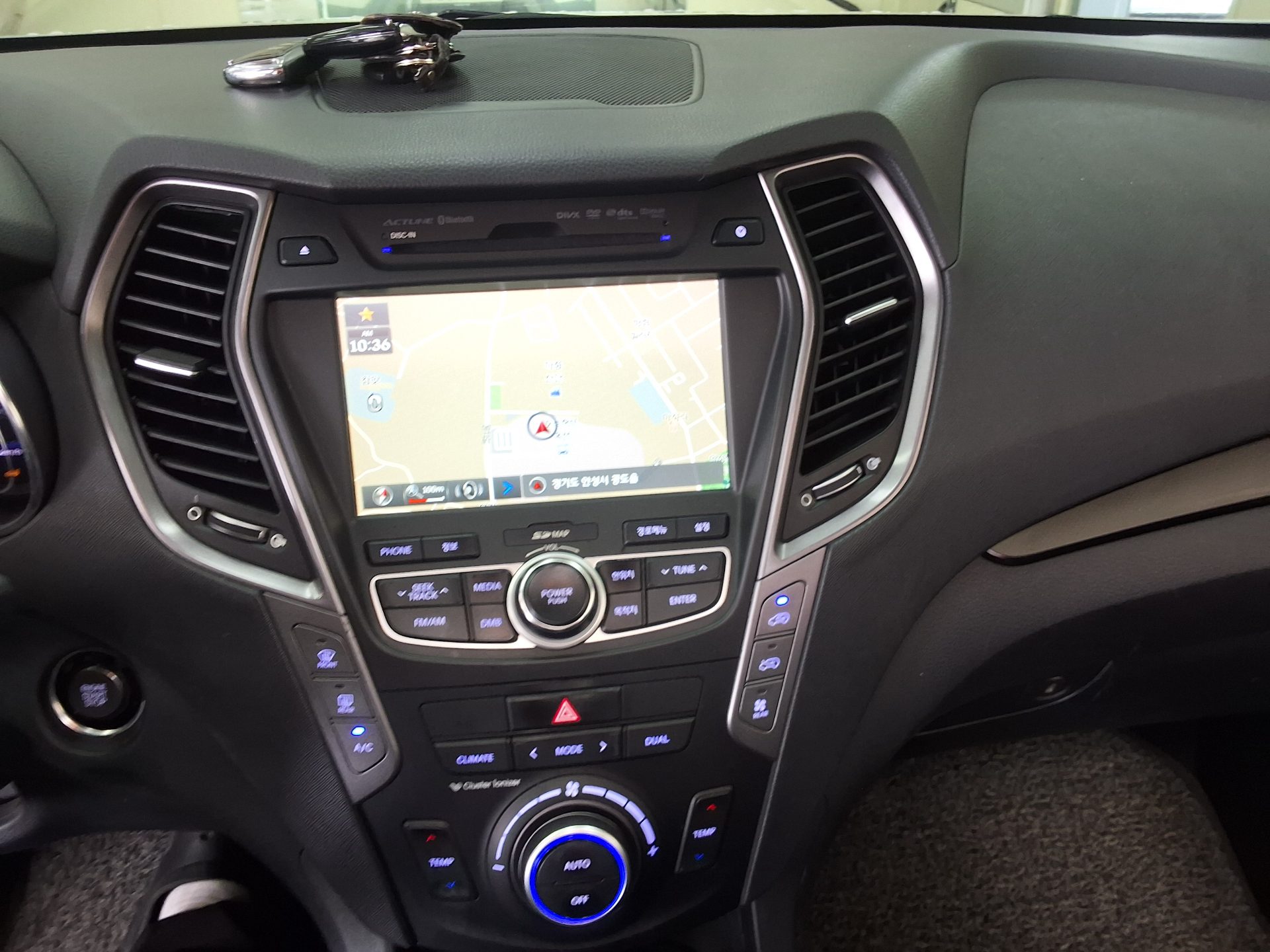 2014 - hyundai maxcruz