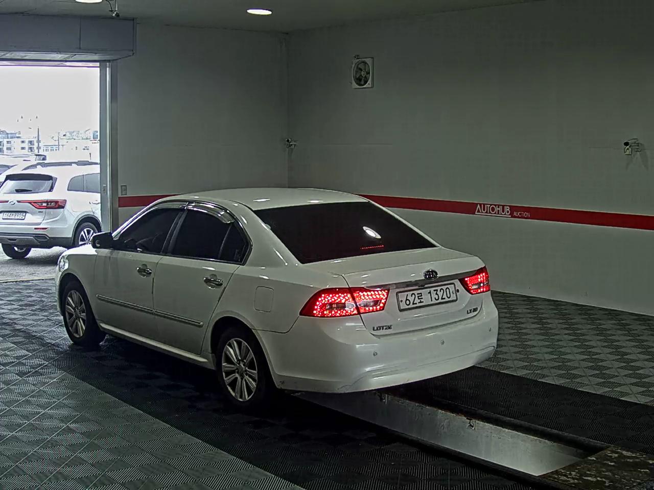 2010 - kia lotze