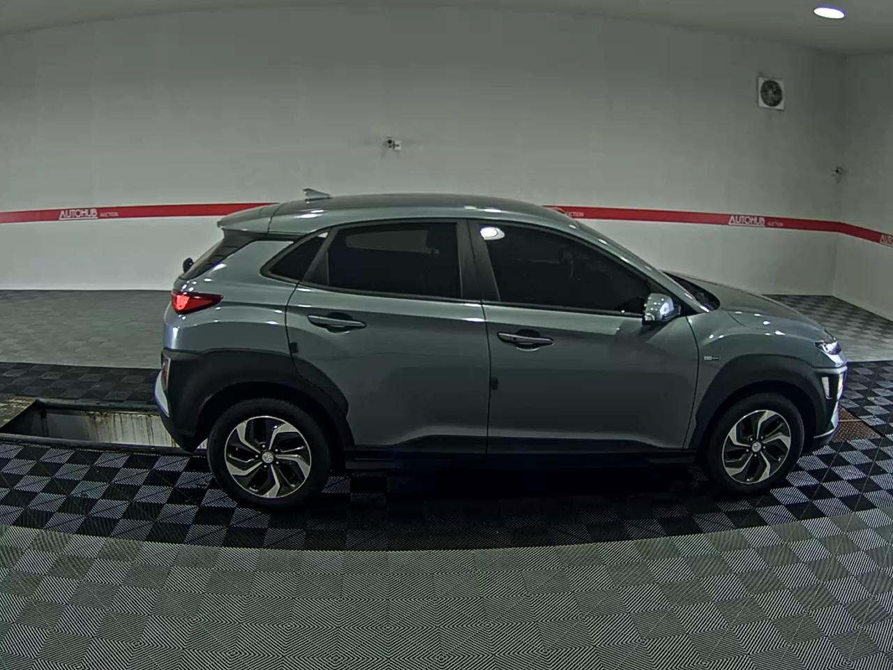 2020 - hyundai kona
