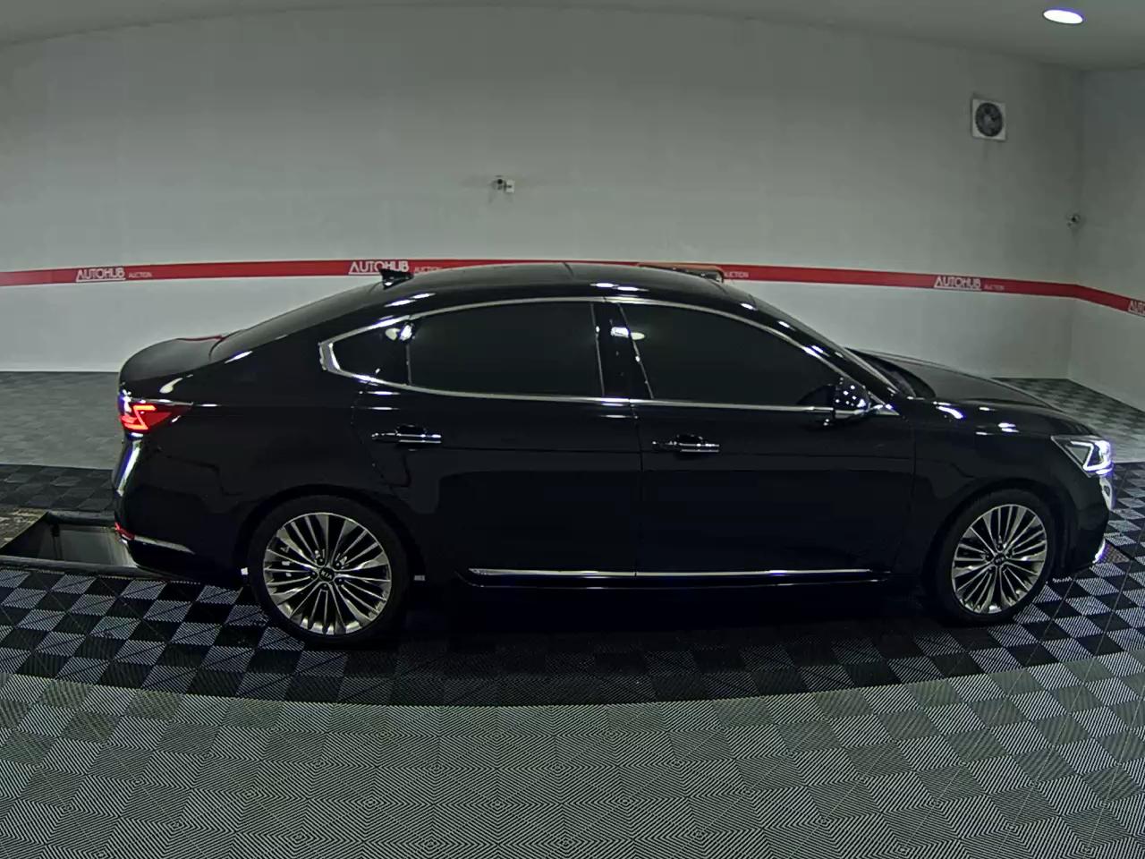 2018 - kia k7