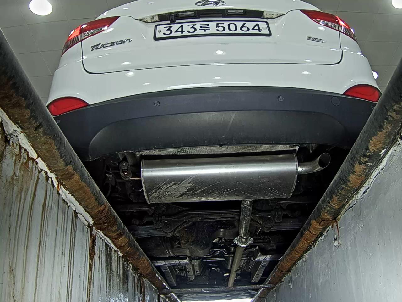 2010 - hyundai tucson