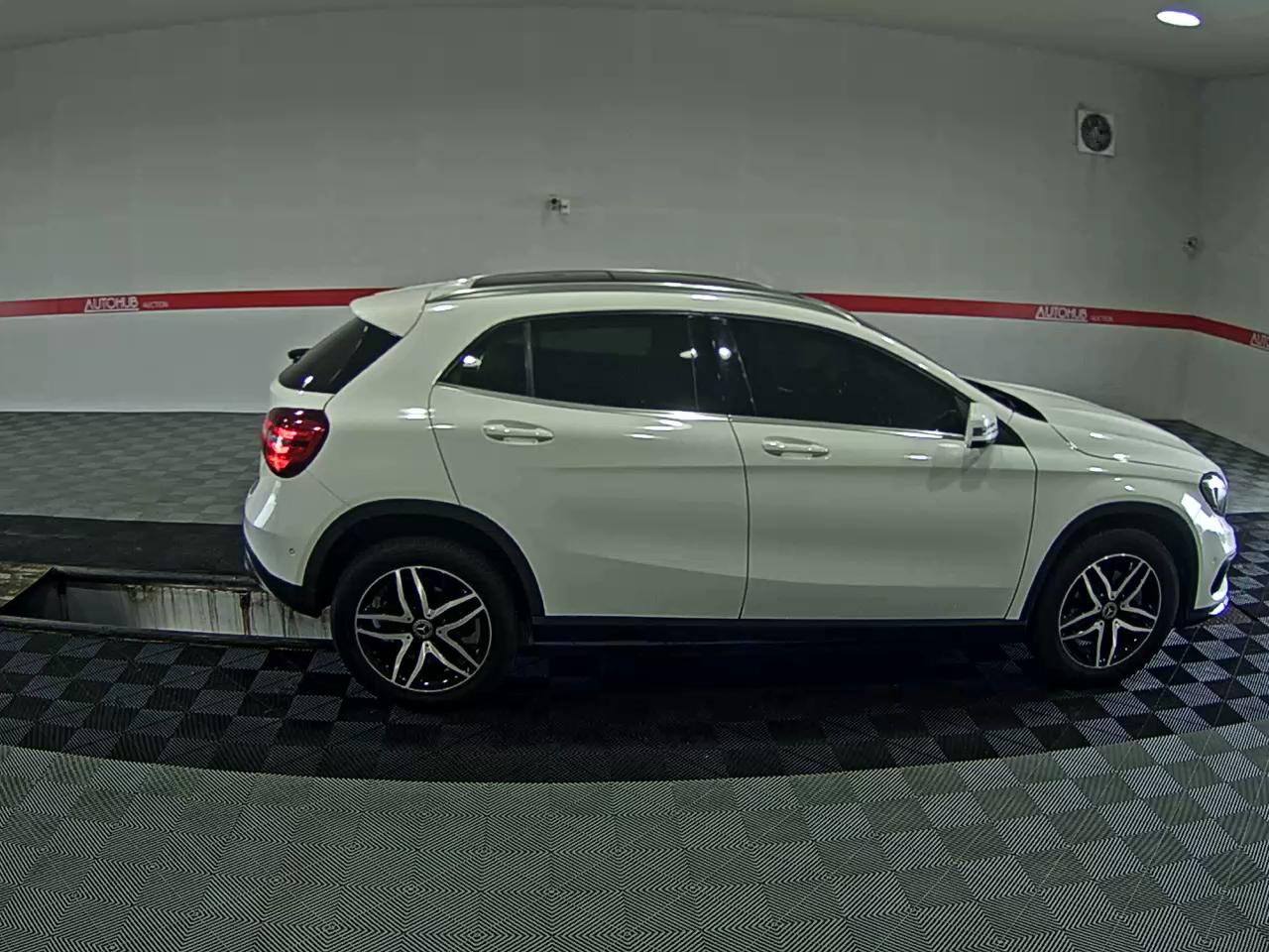 2019 - mercedes-benz gla 220