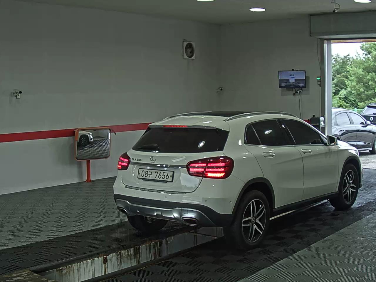 2019 - mercedes-benz gla 220