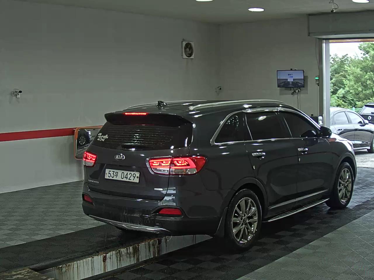 2016 - kia sorento
