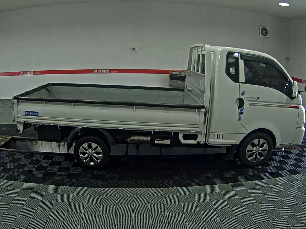 2022 - hyundai porter