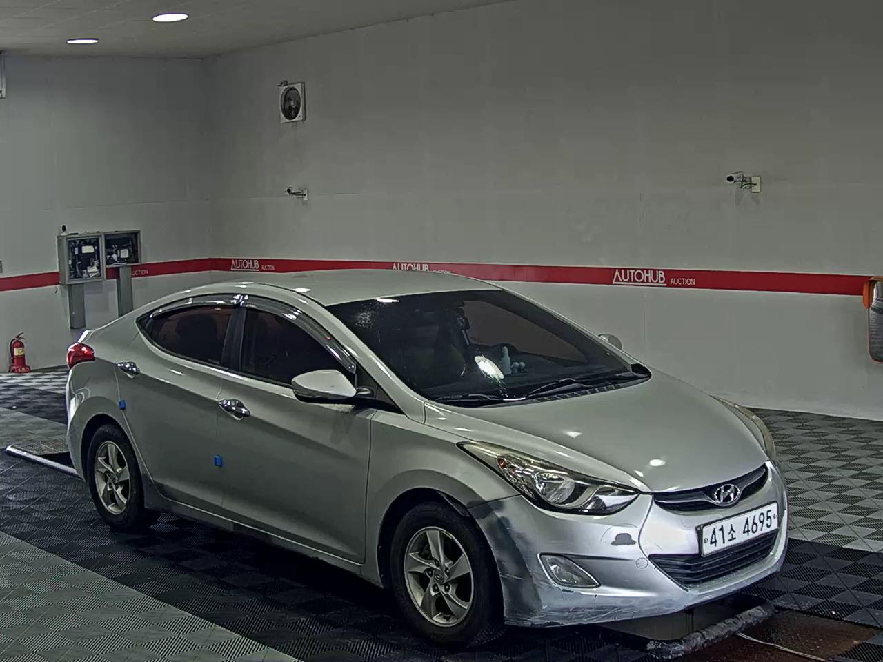 2011 - hyundai avante