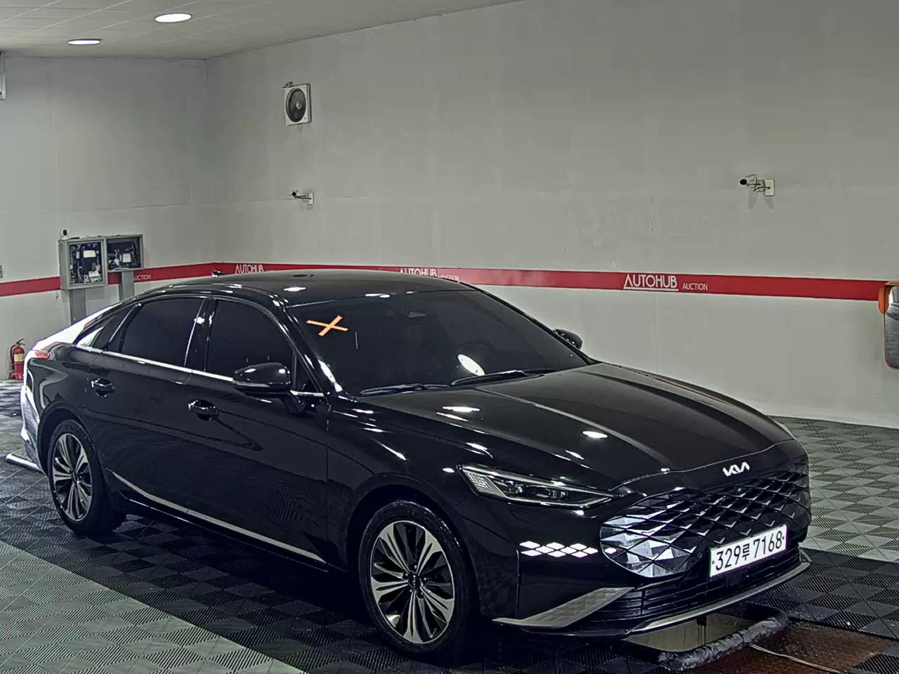 2023 - kia k8