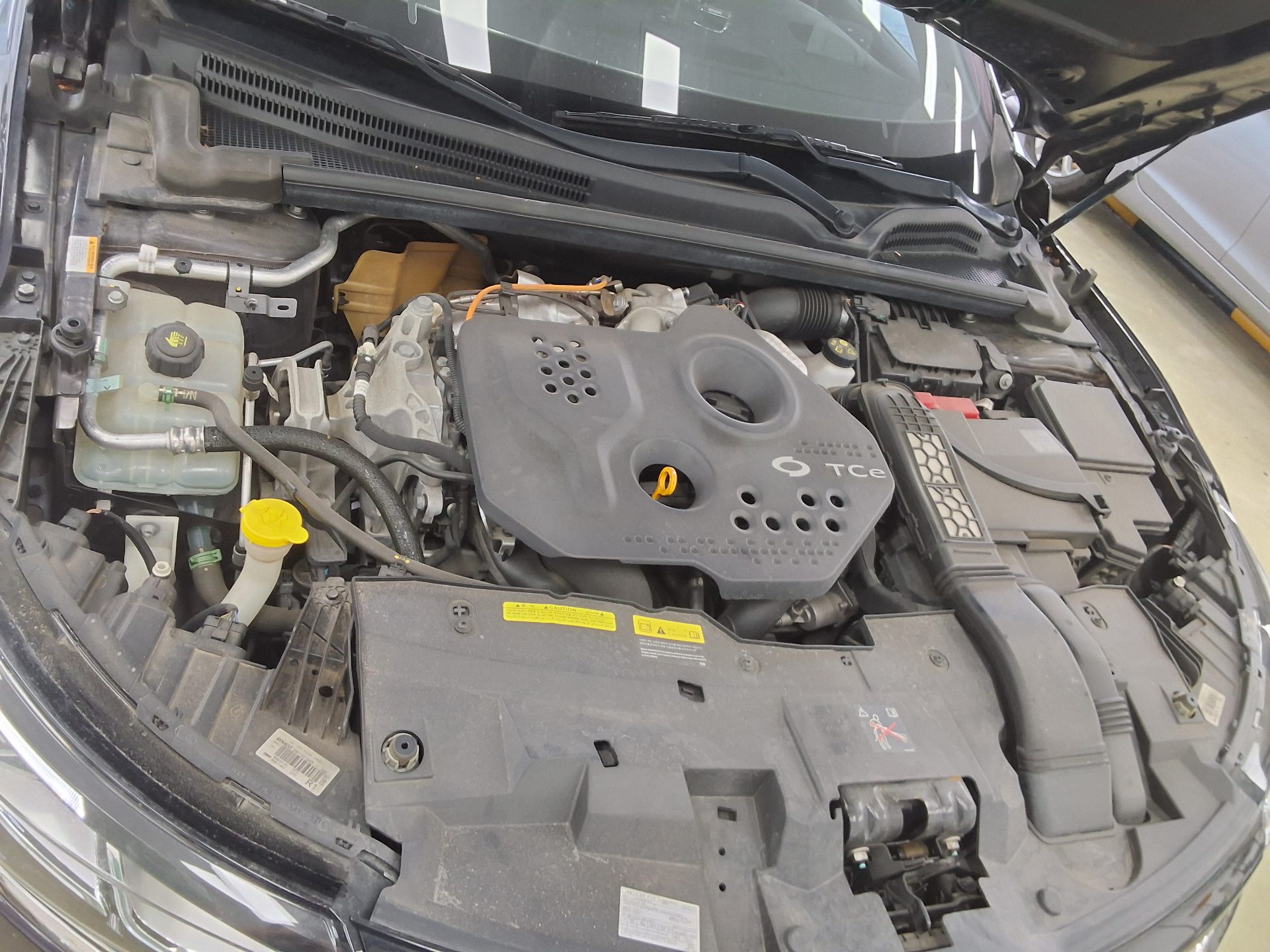 2017 - renault sm6