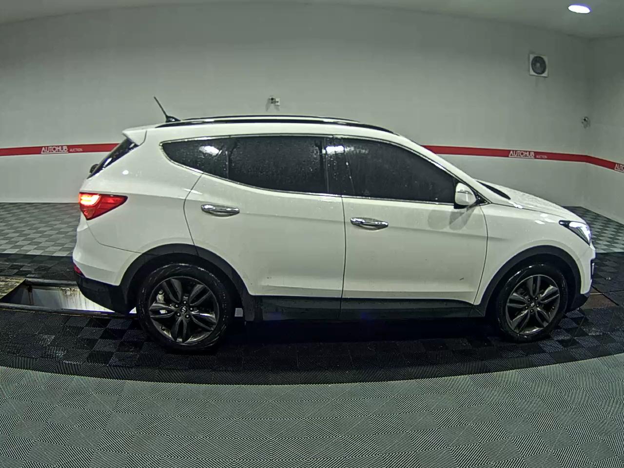 2014 - hyundai santa fe