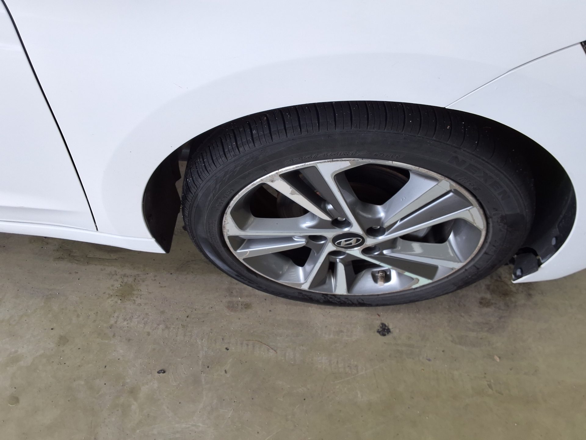 2018 - hyundai avante