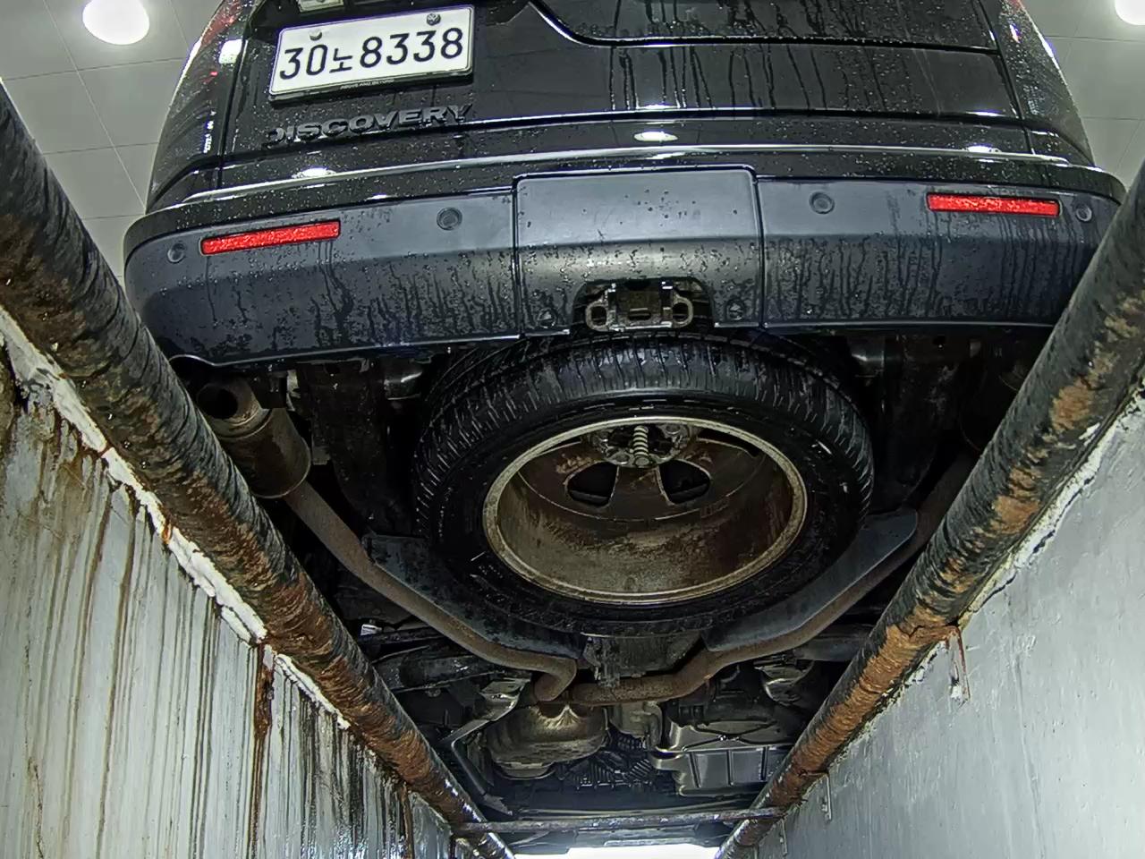 2014 - land rover discovery