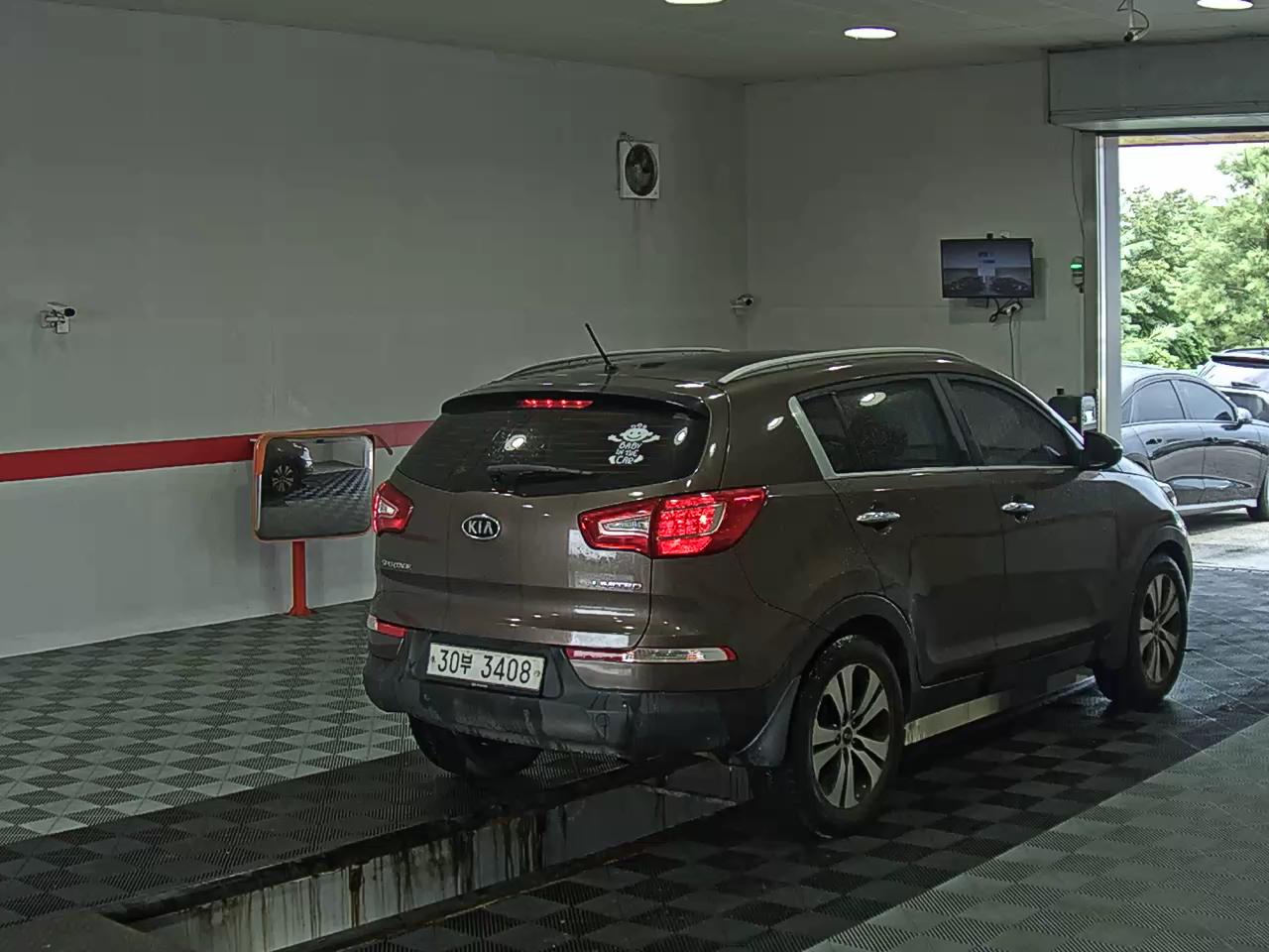 2011 - kia sportage