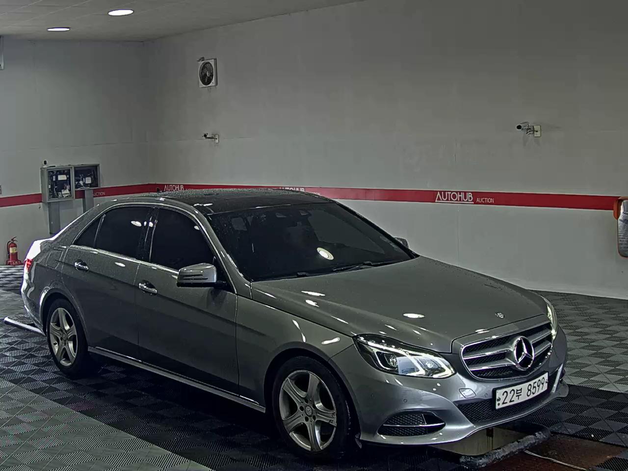 مرسيدس بنز E Class (4Th Gen) E250 Cdi فورماتيك 2014 4MATIC