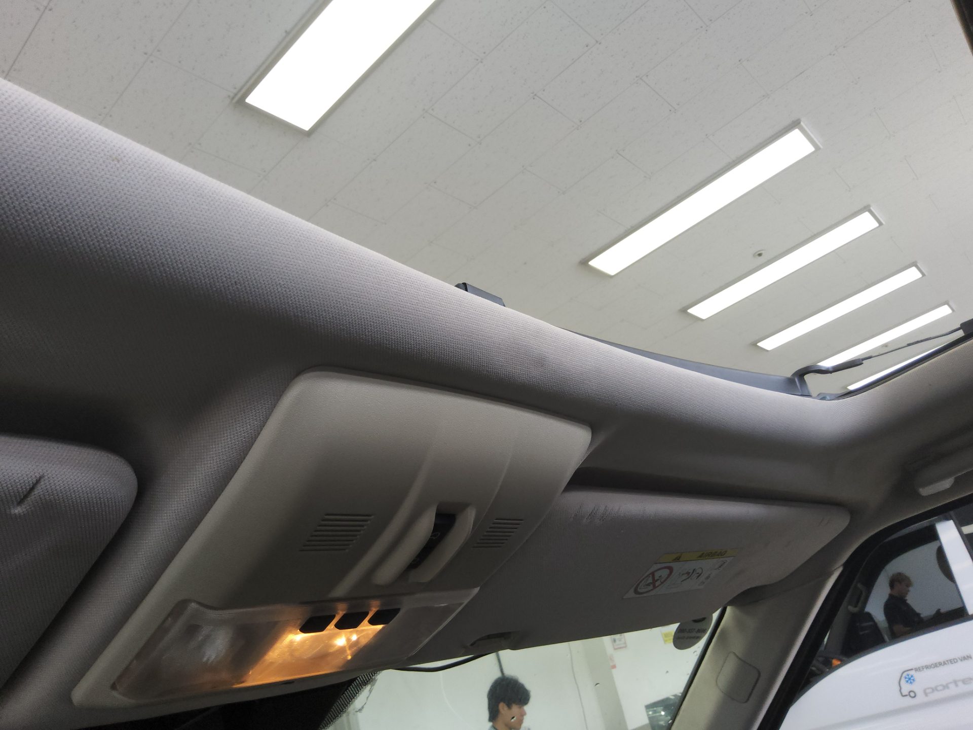 2015 - land rover discovery