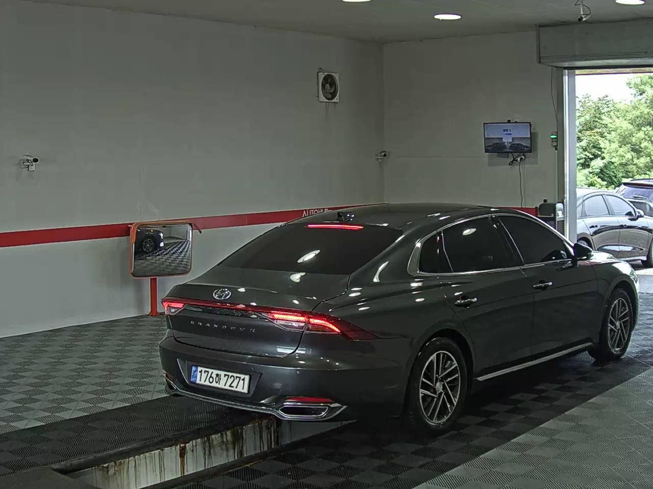 2023 - hyundai grandeur