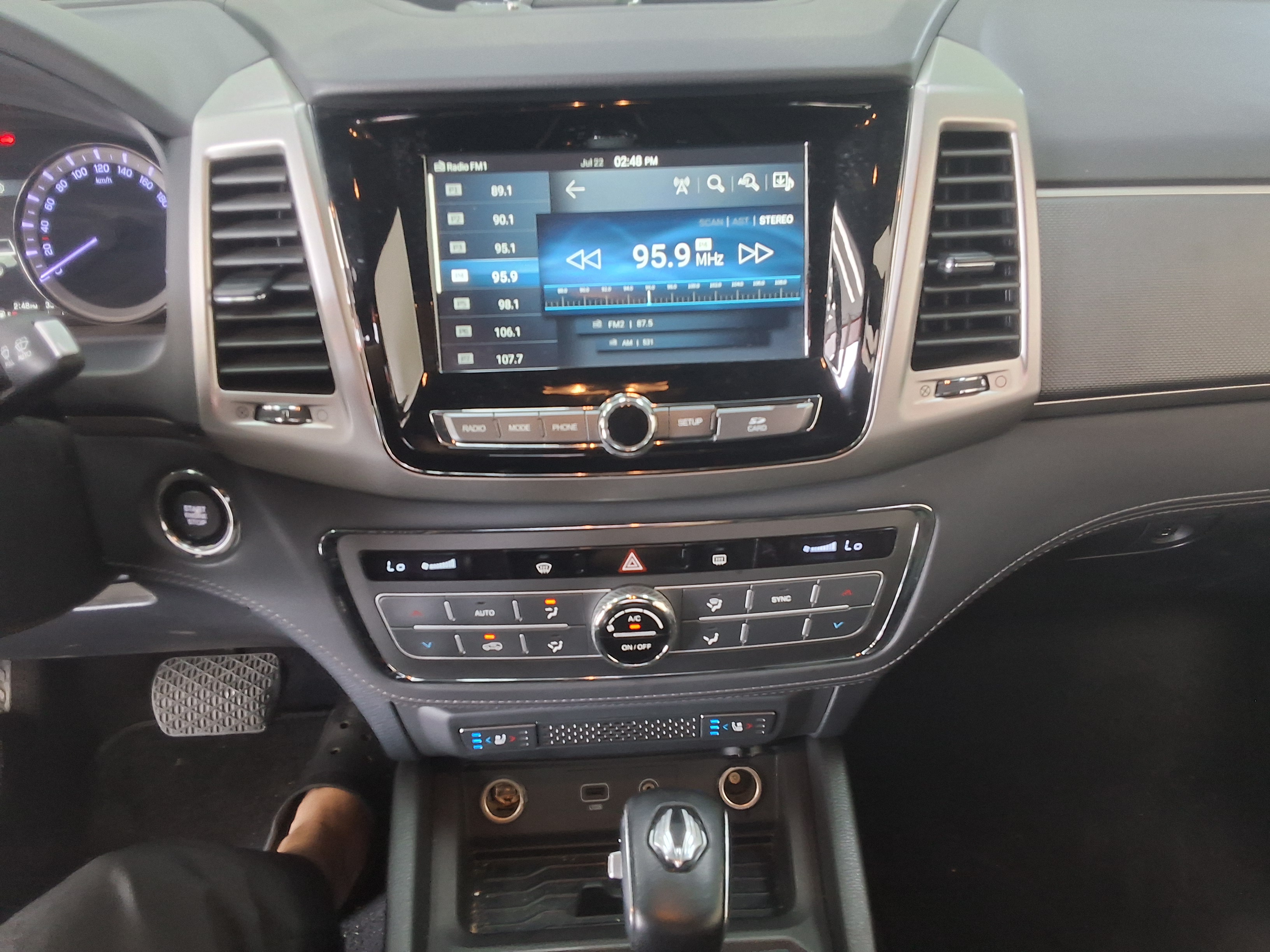 2019 - ssangyong rexton