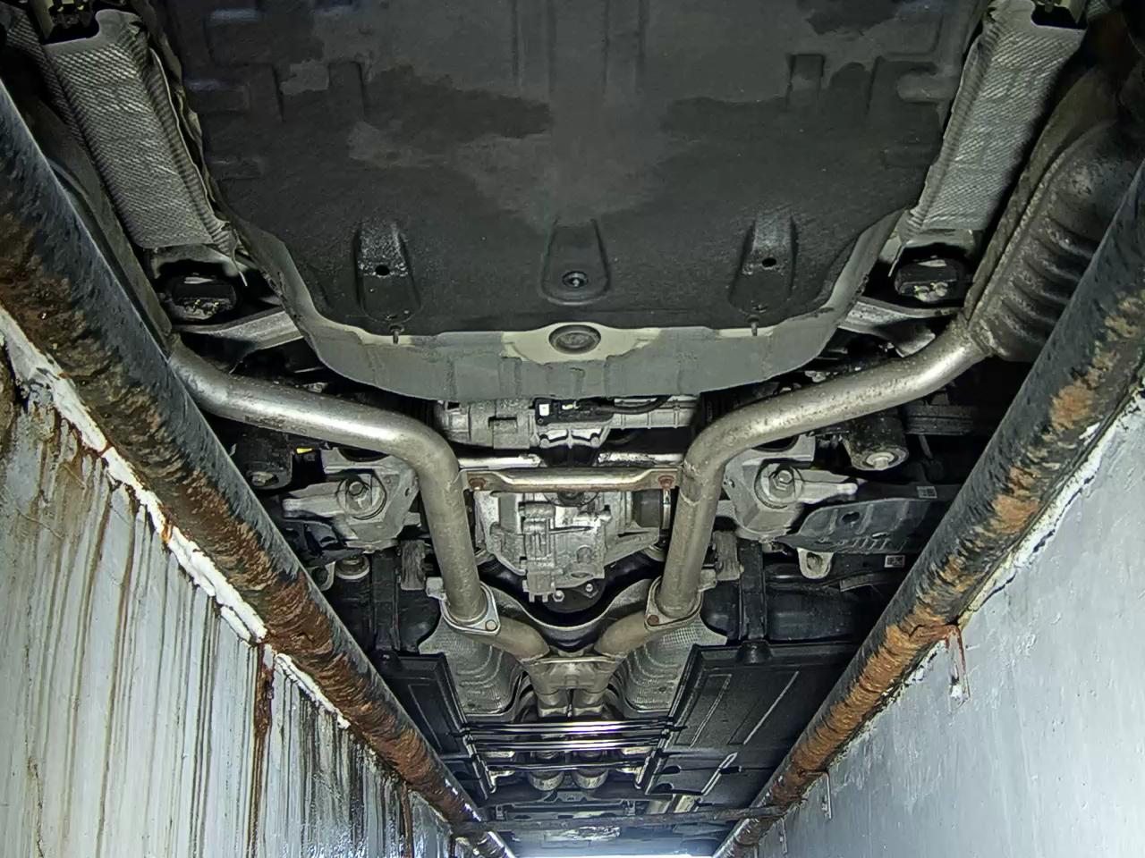 جينيسيس جينيسيس G90 2022 TURBO دفع رباعي BASE