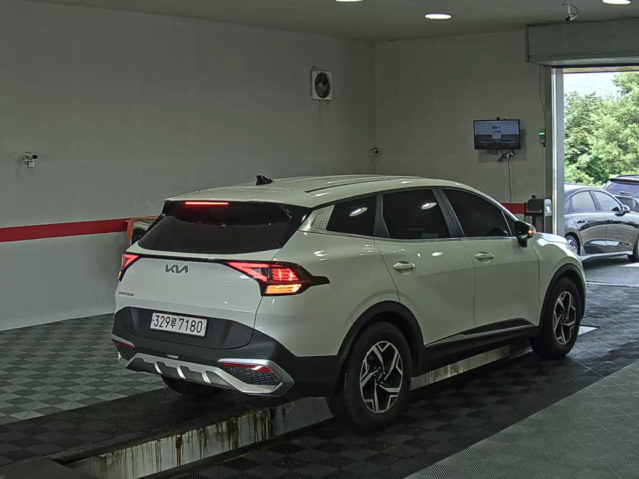 2024 - kia sportage