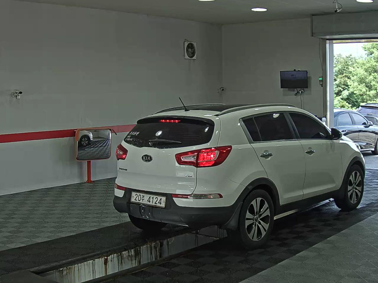 2011 - kia sportage
