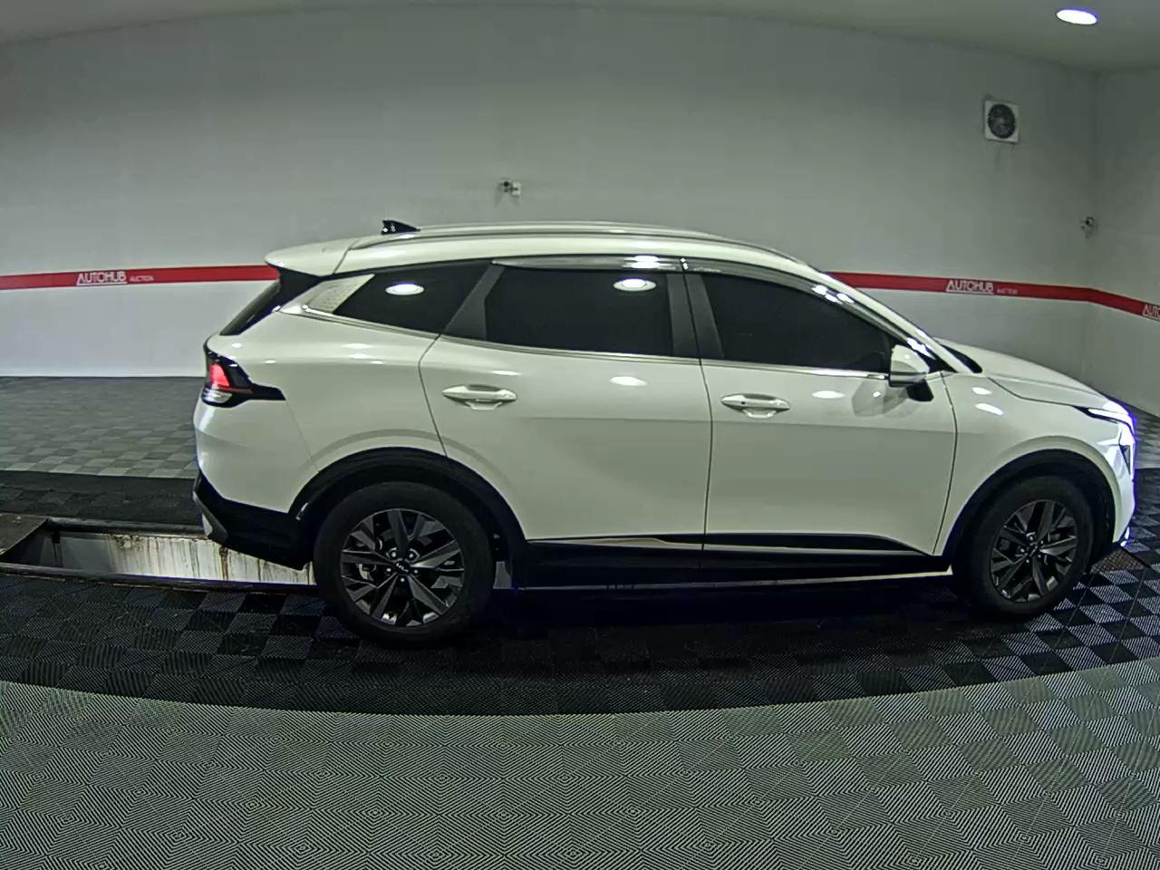 2022 - kia sportage