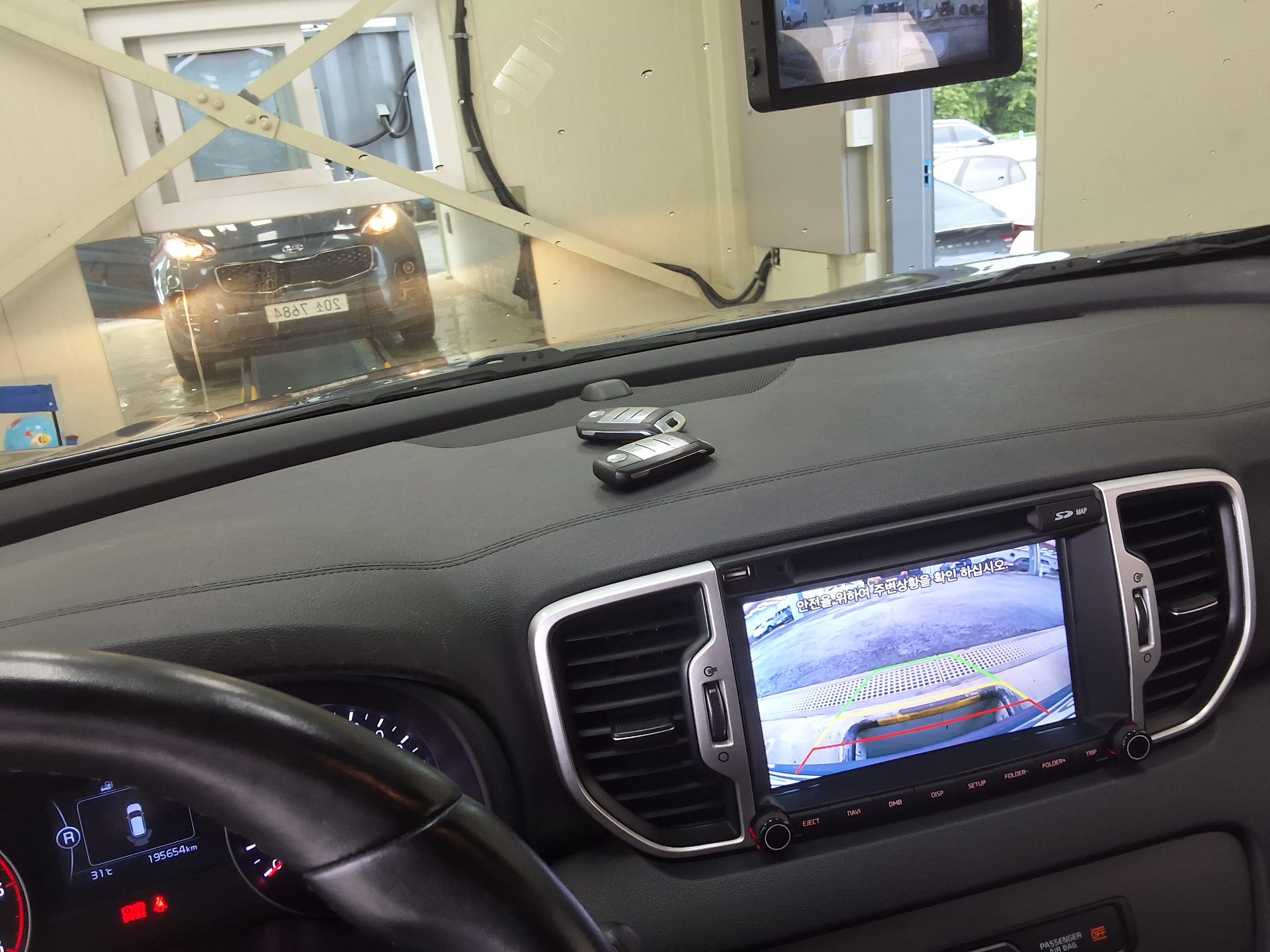 2016 - kia sportage