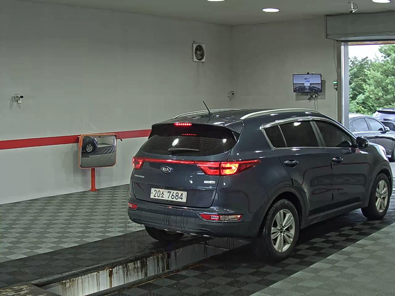 2016 - kia sportage