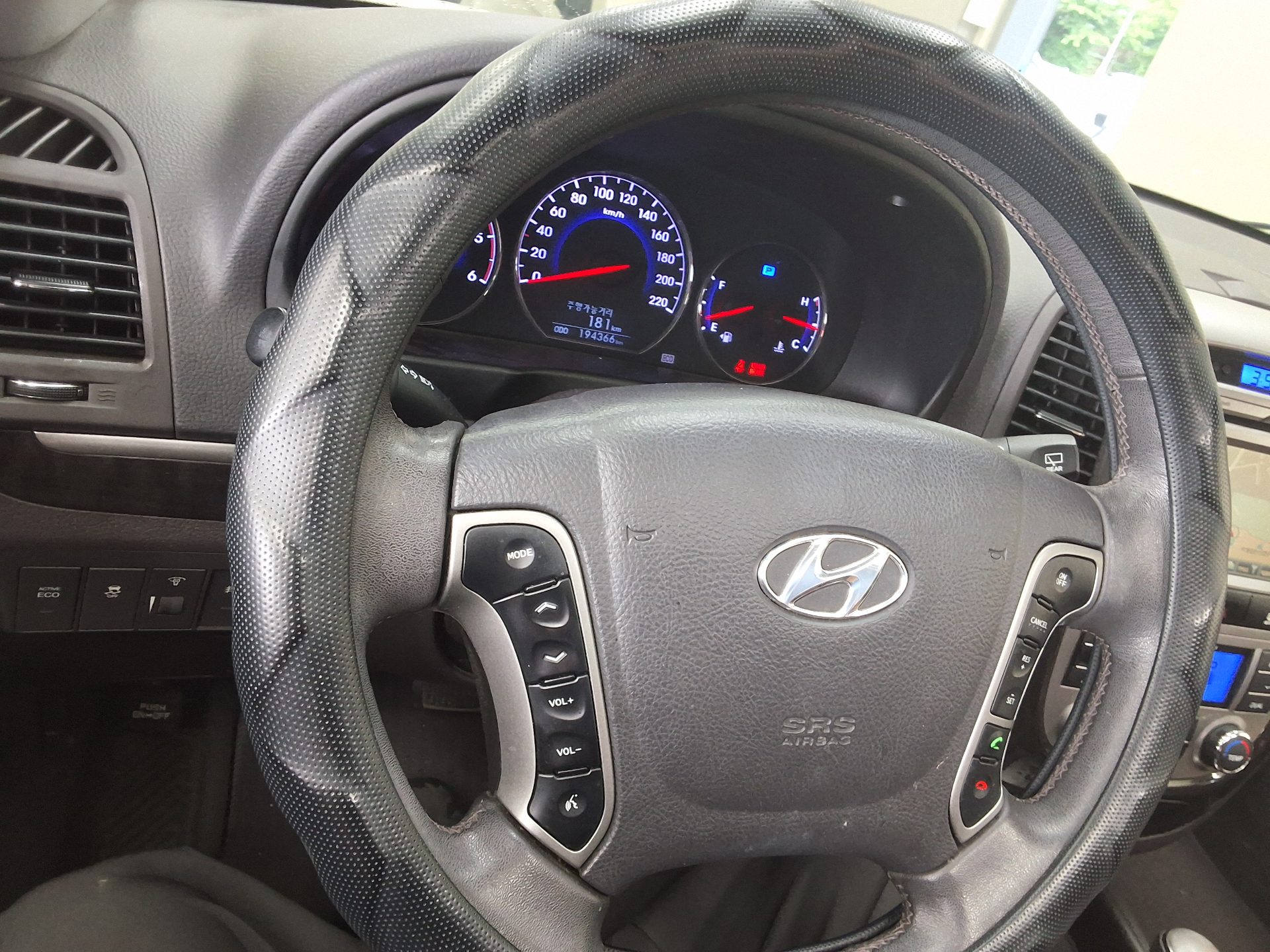 2012 - hyundai santa fe