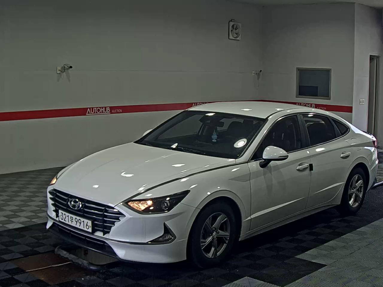 HYUNDAI SONATA (DN8) RENTAL CAR STYLE