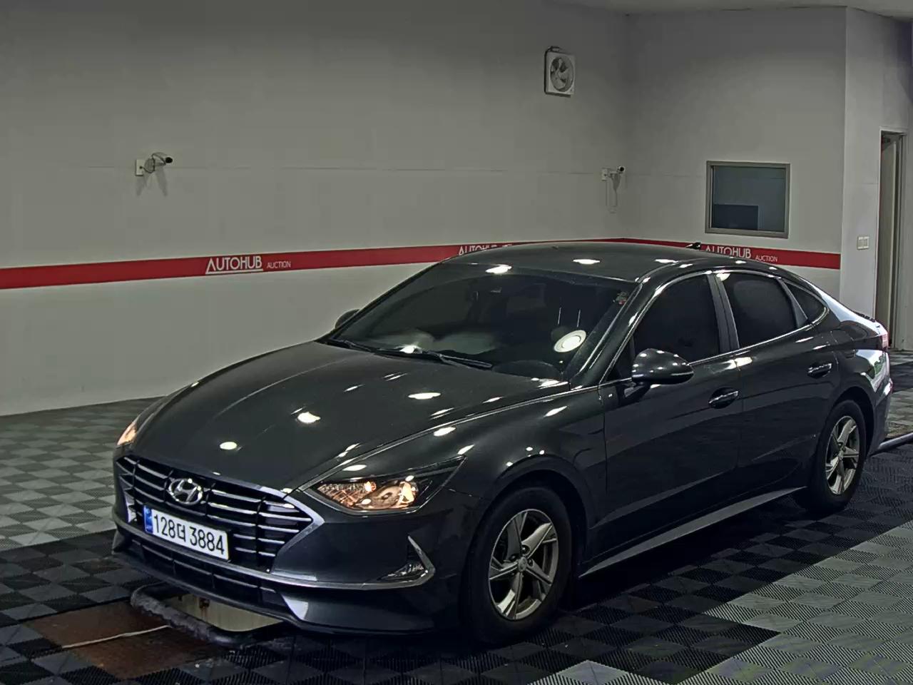 HYUNDAI SONATA (DN8) RENTAL CAR SMART