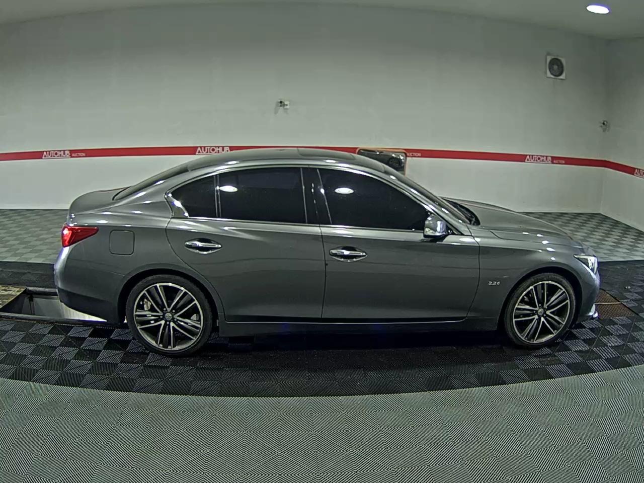 2015 - infiniti q50