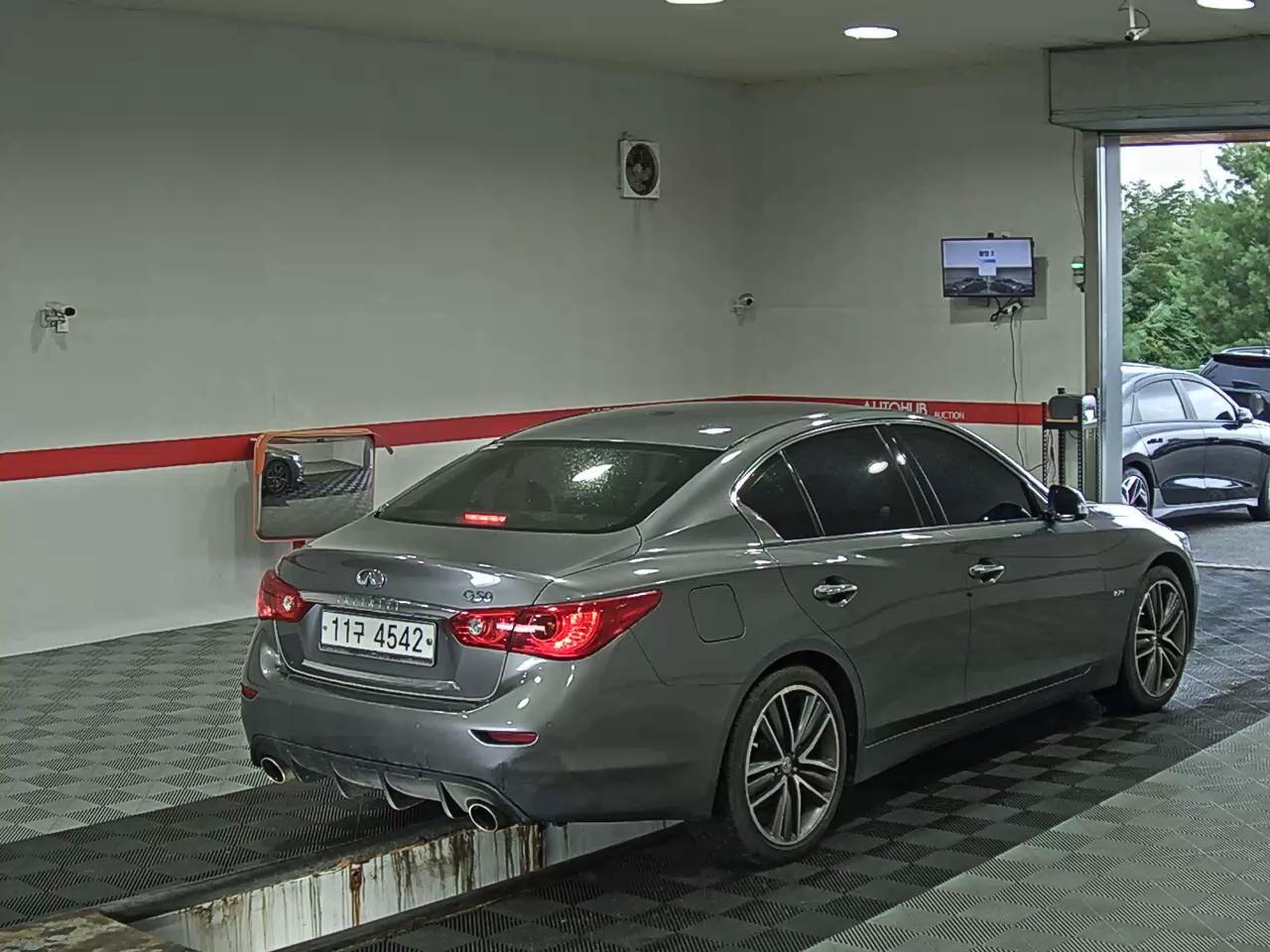 2015 - infiniti q50