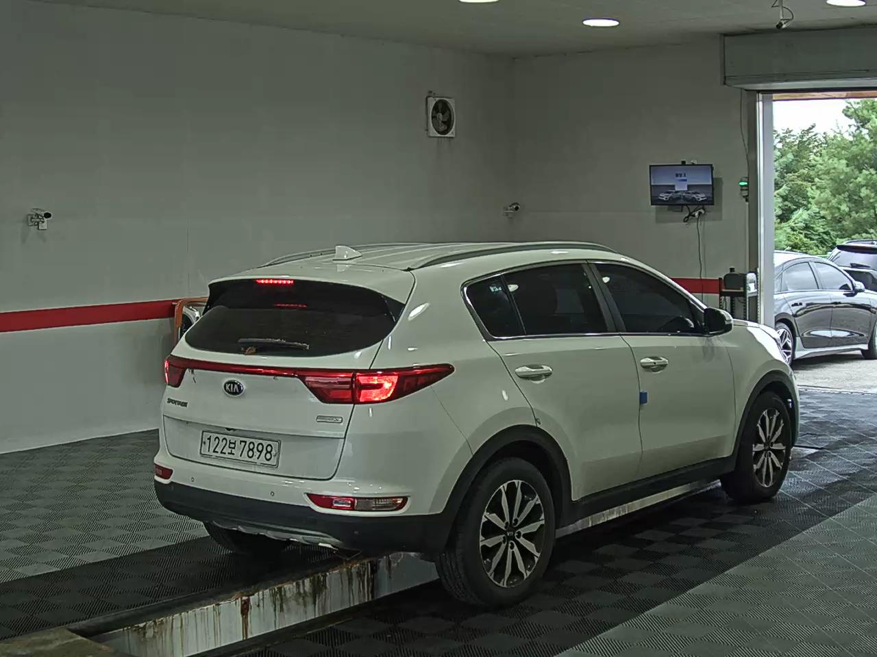 2018 - kia sportage