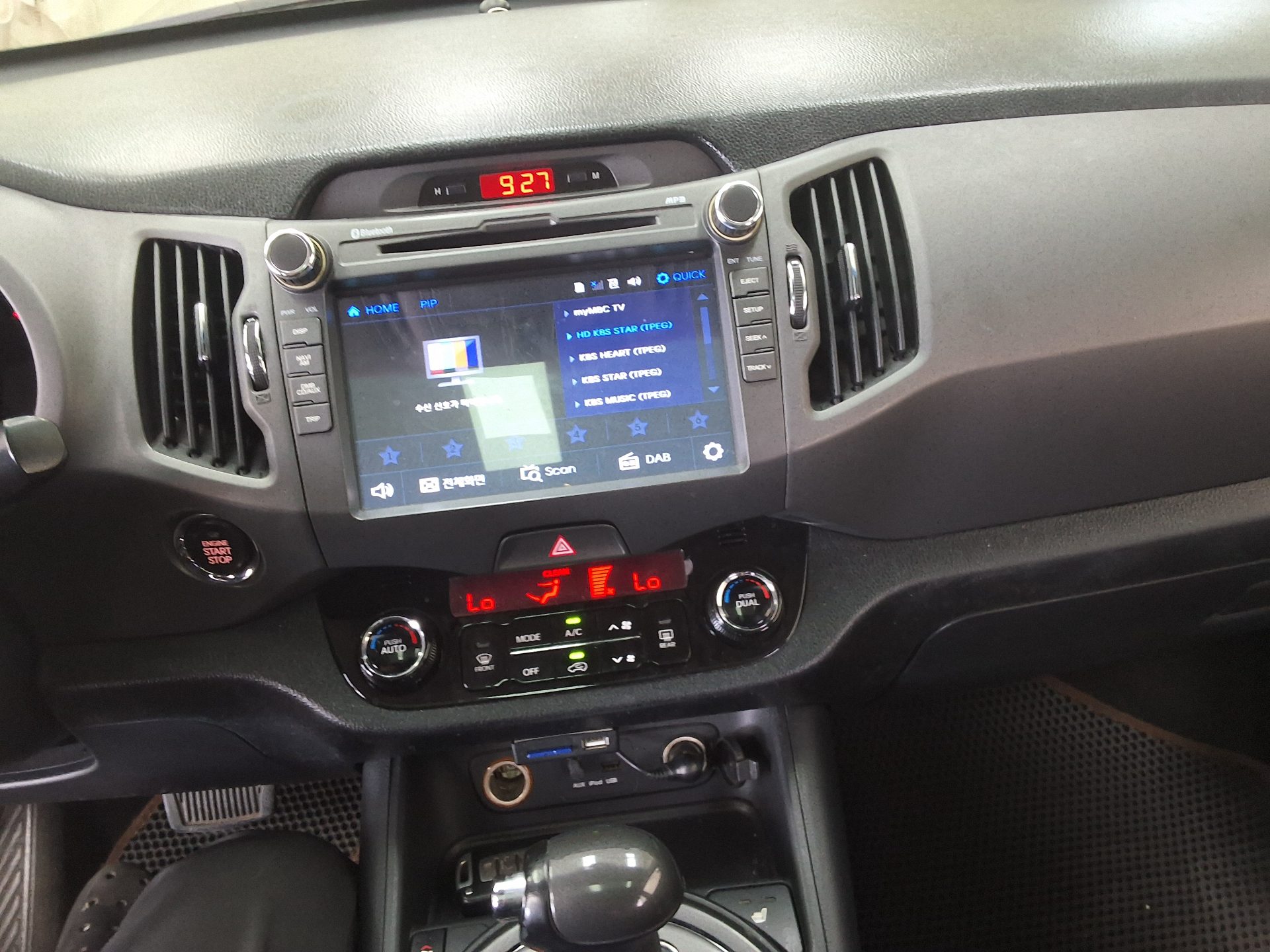 2012 - kia sportage
