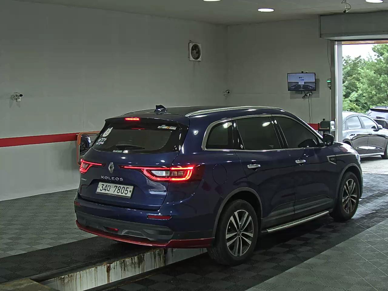 2017 - renault qm6