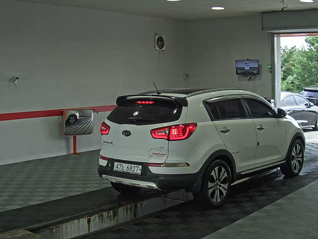2012 - kia sportage