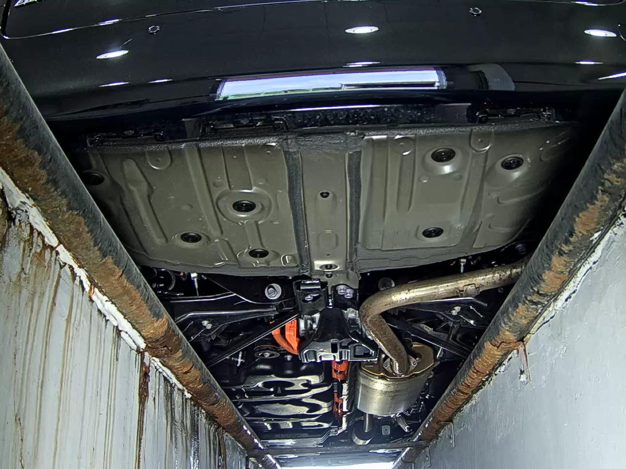 2025 - toyota alphard