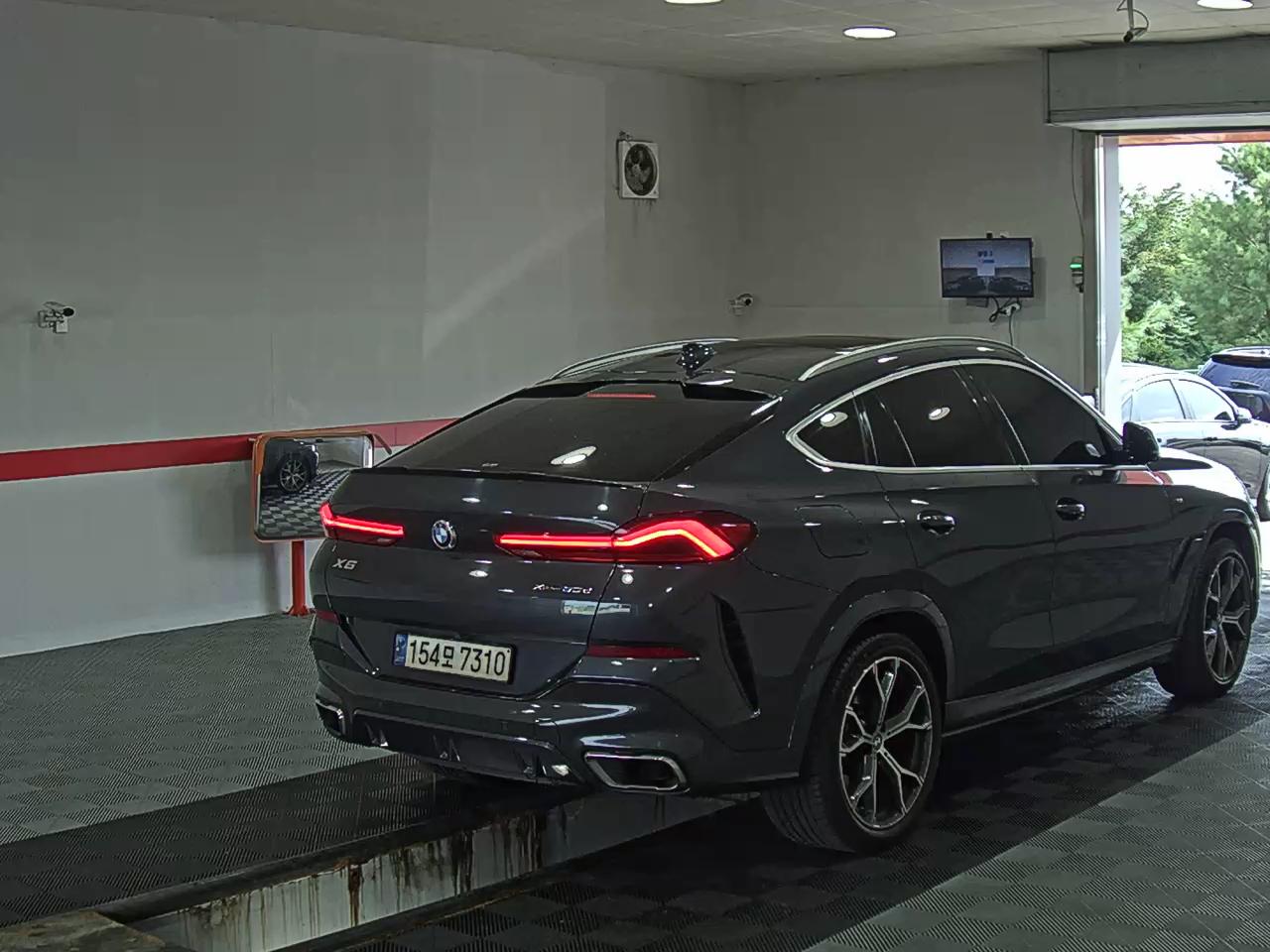 2020 - bmw x6