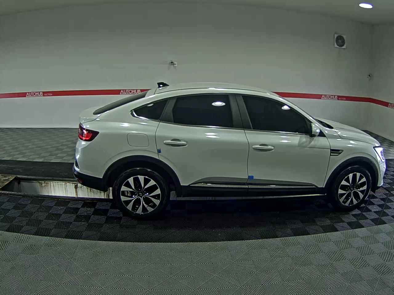 Renault Xm3 2023 — صورة 3