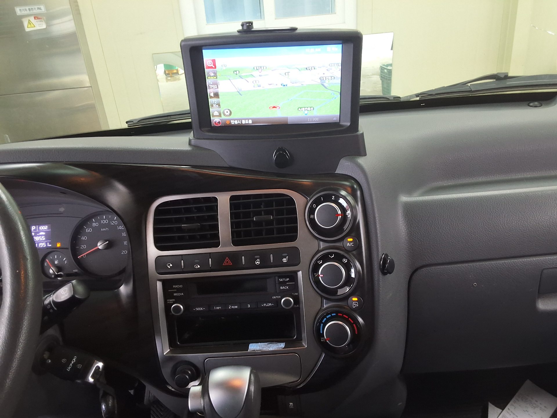 2019 - kia truck