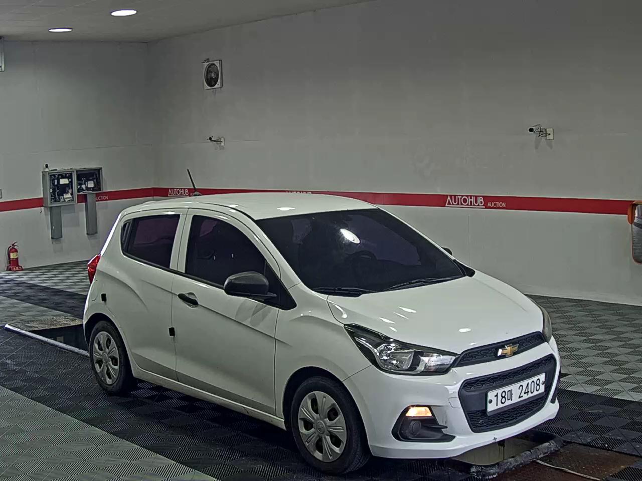 2016 - chevrolet spark