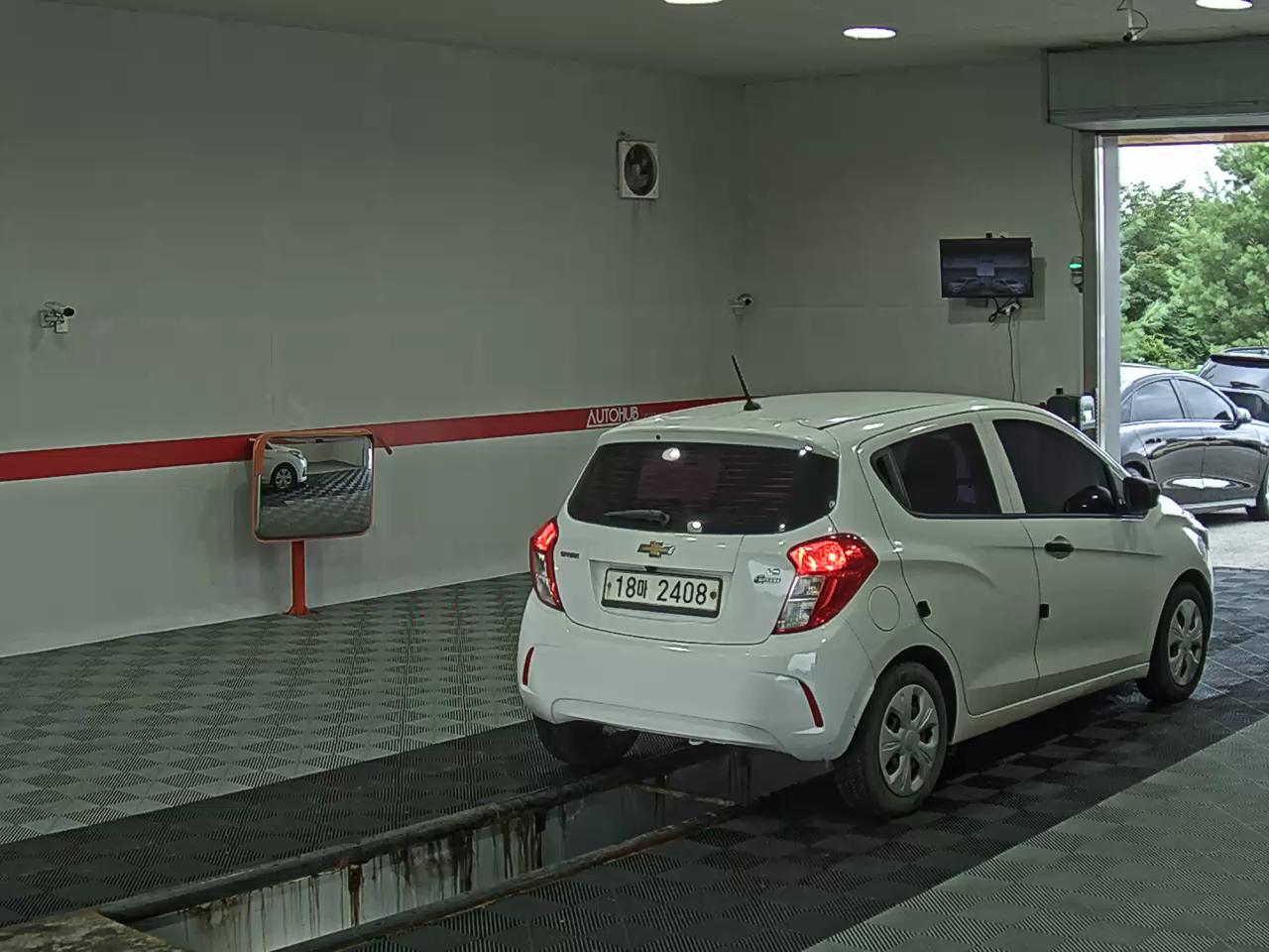 2016 - chevrolet spark